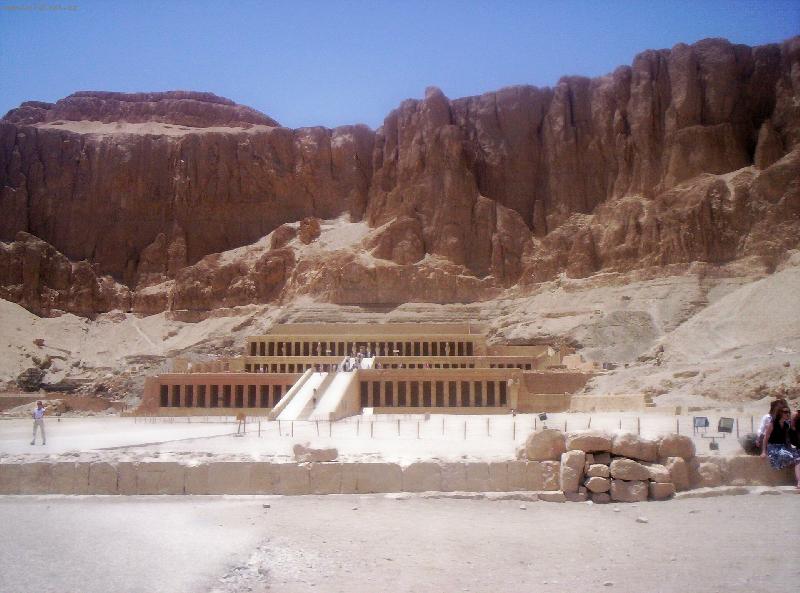 Foto: Chr�m Had�epsut-Pohled na krasn� chr�m Had�epsut